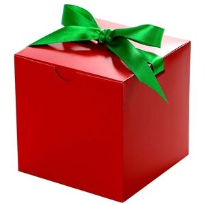 WOMEN'S LARGE GIFT BOX WITH 3 PAIR OF JEANS AND 3 TOPS